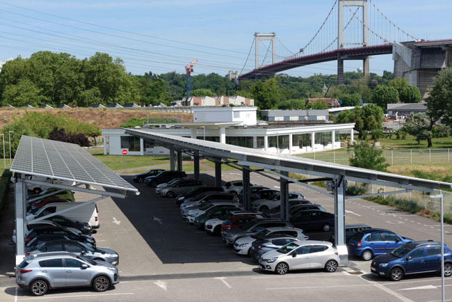 Parking Labarde